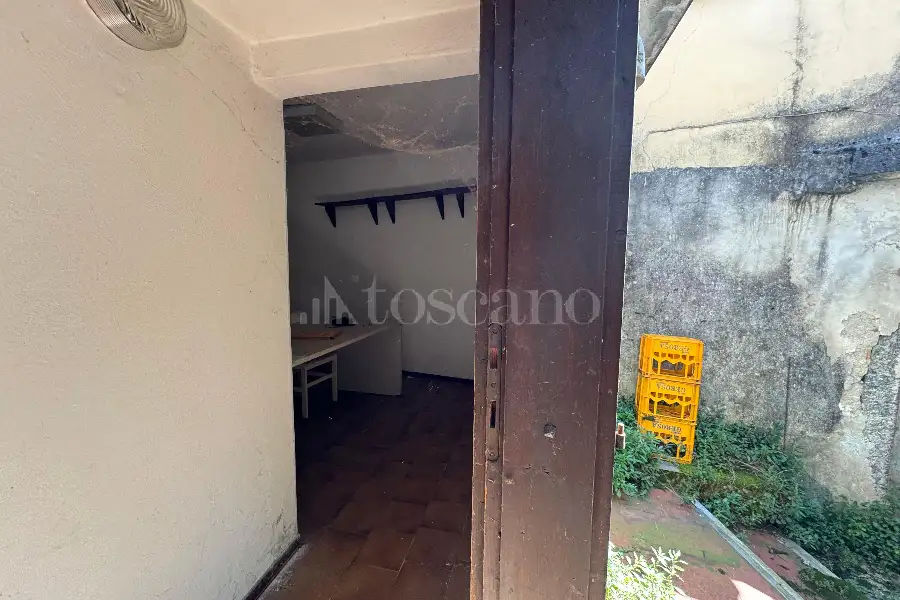 Casa Indipendente in vendita di 376 mq a €177.000 (rif. 7/2026)