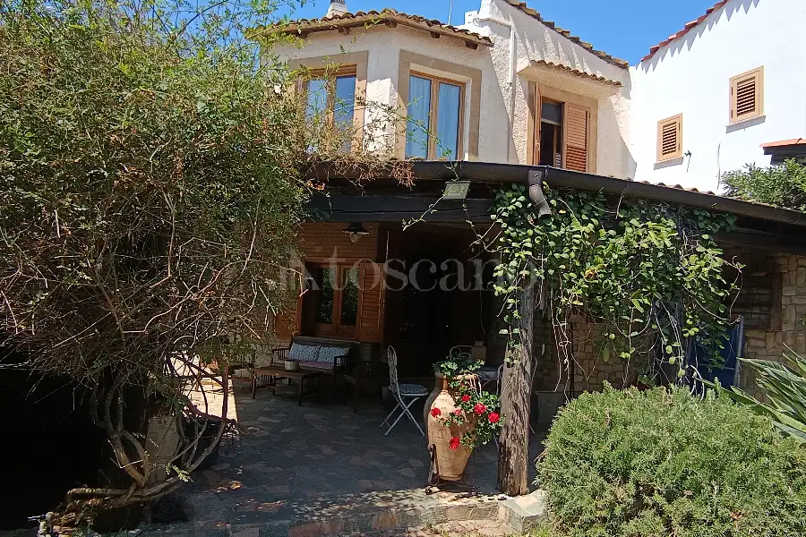 Villa in vendita di 100 mq a €294.000 (rif. 70/2026)