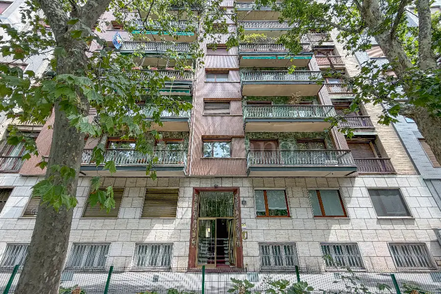 Casa Indipendente in vendita di 185 mq a €1.680.000 (rif. 8/2026)