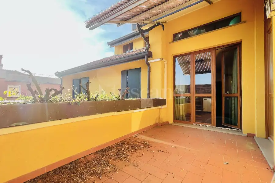 Villa in vendita di 410 mq trattativa riservata (rif. 112/2024)