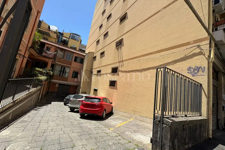 Posto Auto in vendita di 11 mq a €28.500 (rif. 33/2026)