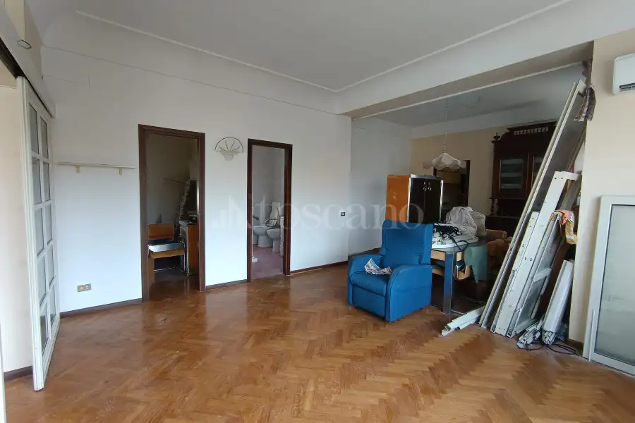 Casa in vendita di 232 mq a €198.000 (rif. 25/2026)