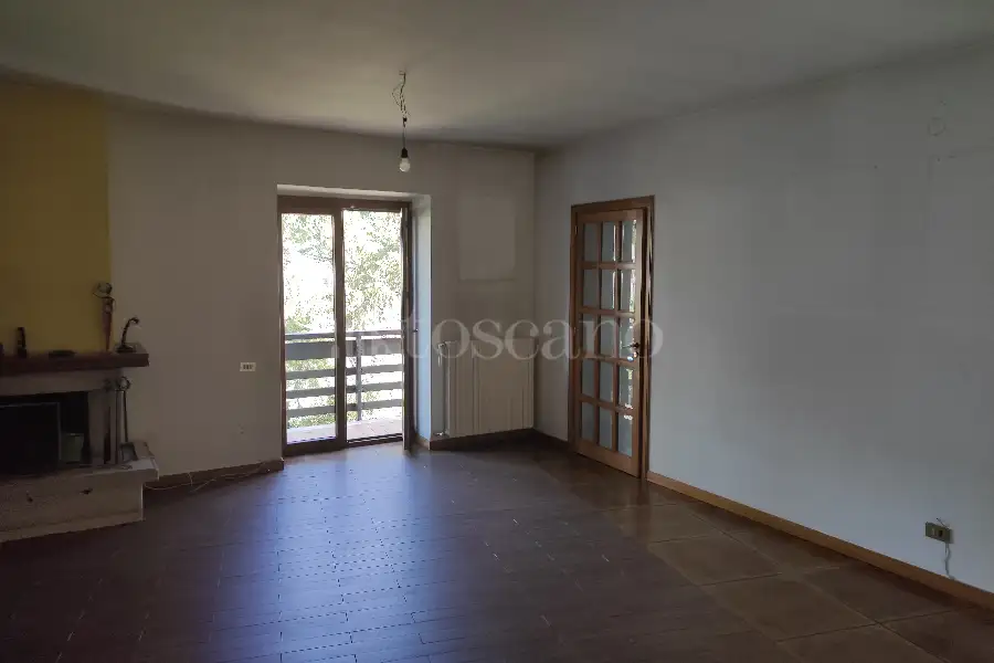 Casa in vendita di 240 mq a €160.000 (rif. 9/2025)