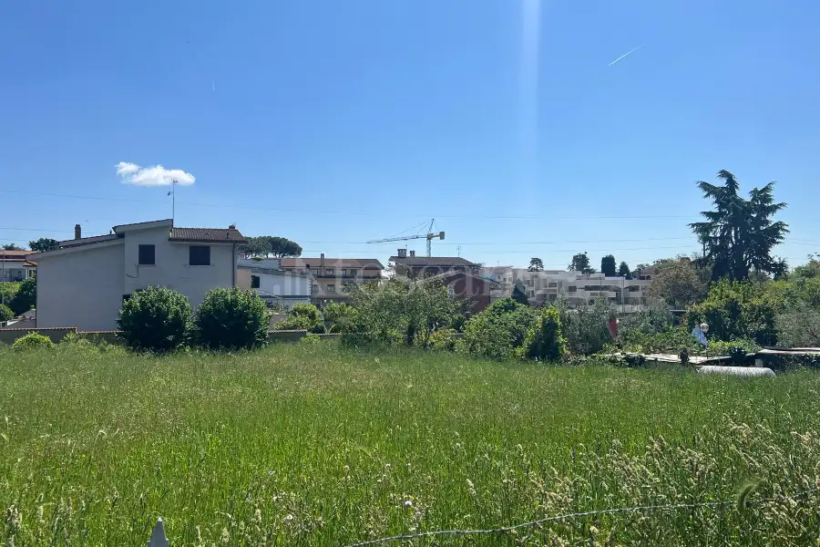 Edificabile Residenziali in vendita di 2.577 mq a €419.000 (rif. 35/2026)