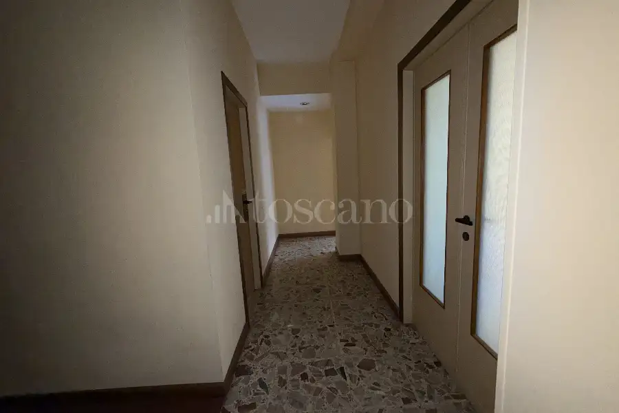 Ufficio in affitto di 80 mq a €1.300 (rif. 31/2026)