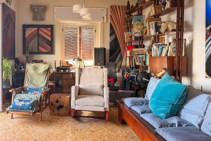 Casa in vendita di 170 mq a €1.460.000 (rif. 49/2026)