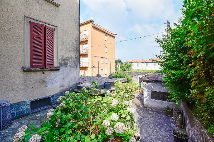 Villa Bifamiliare in vendita di 145 mq a €299.000 (rif. 24/2026)