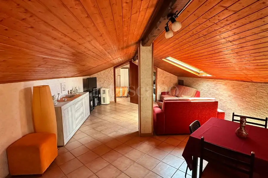 Mansarda in vendita di 88 mq a €39.000 (rif. 40/2026)
