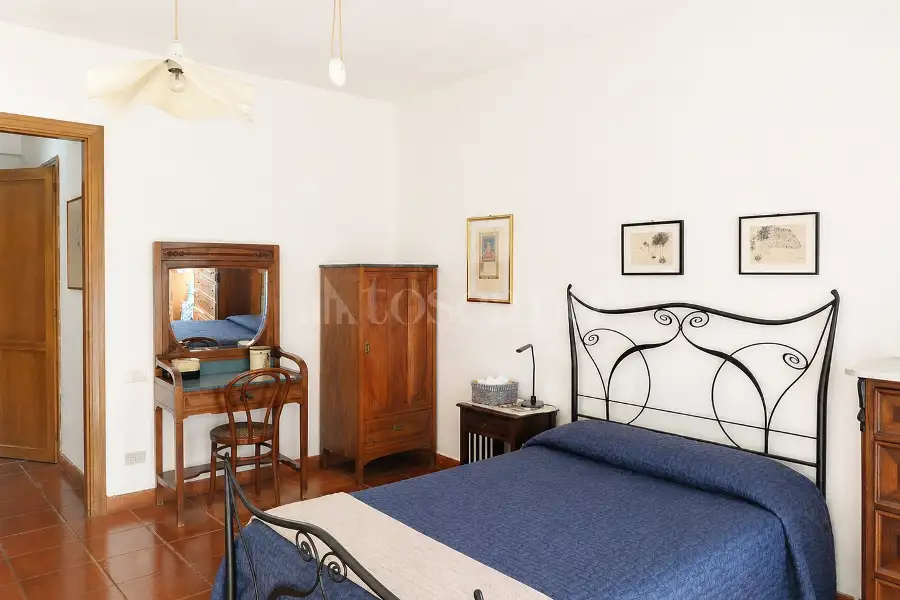 Casa Indipendente in vendita di 252 mq a €495.000 (rif. 23/2026)