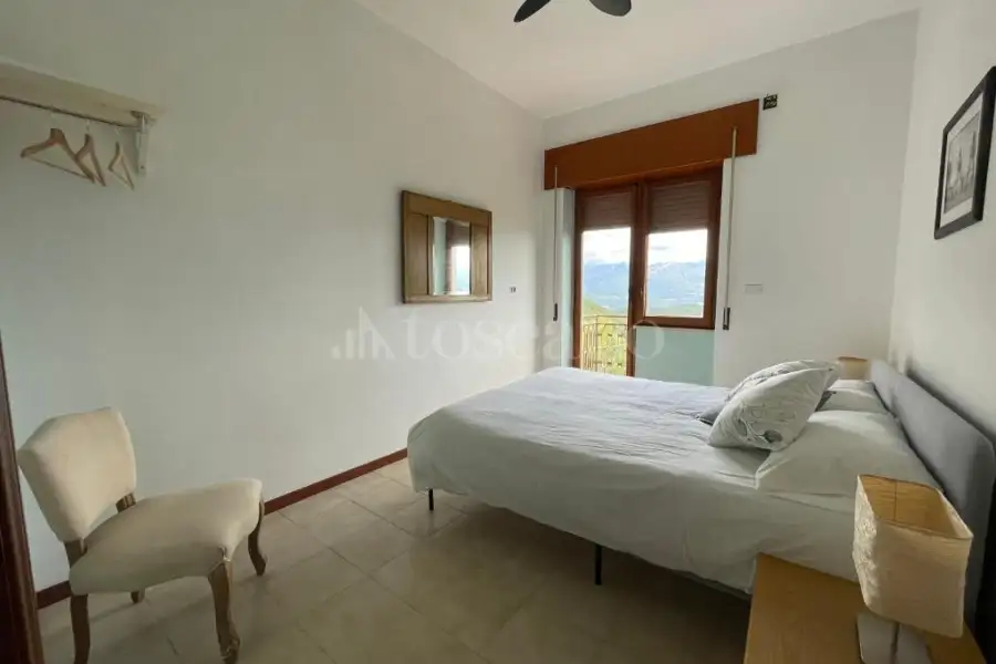 Casa Indipendente in vendita di 300 mq a €249.000 (rif. 18/2026)