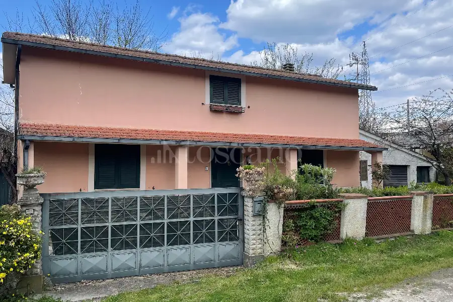 Casa Indipendente in vendita di 137 mq a €98.000 (rif. 8/2026)