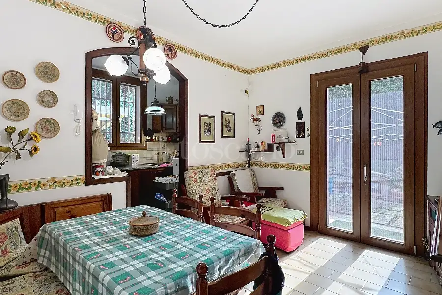 Villa in vendita di 342 mq a €430.000 (rif. 196/2025)