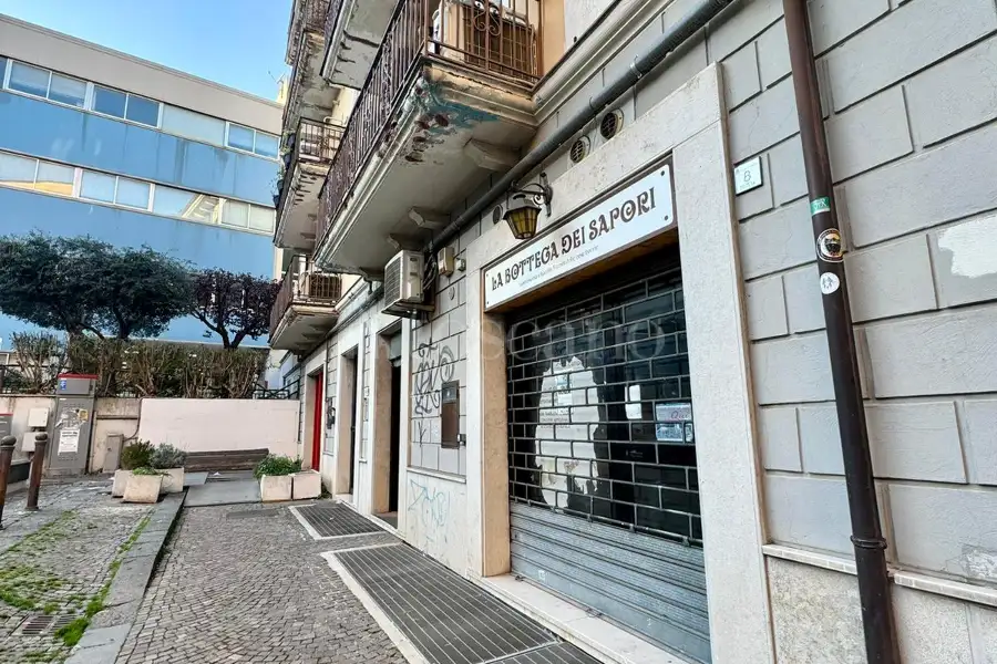 Negozio in vendita di 30 mq a €35.000 (rif. 85/2025)