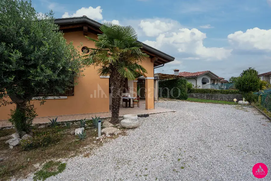Villa in vendita di 87 mq a €219.000 (rif. 189/2026)