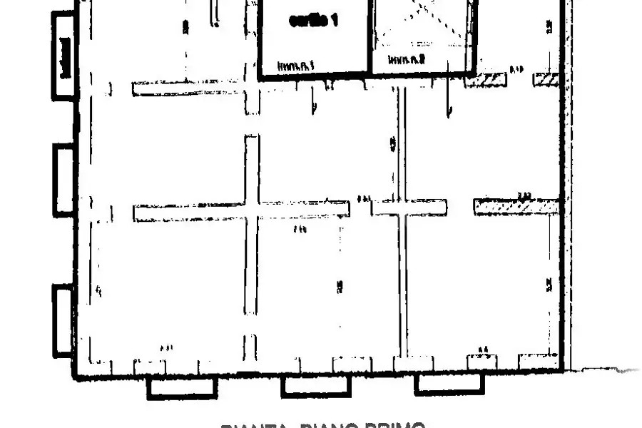 Palazzo in vendita di 420 mq a €800.000 (rif. 107/2026)