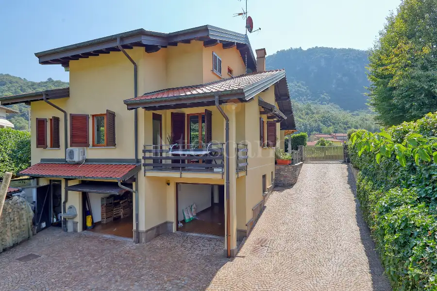 Villa in vendita di 270 mq a €540.000 (rif. 119/2026)
