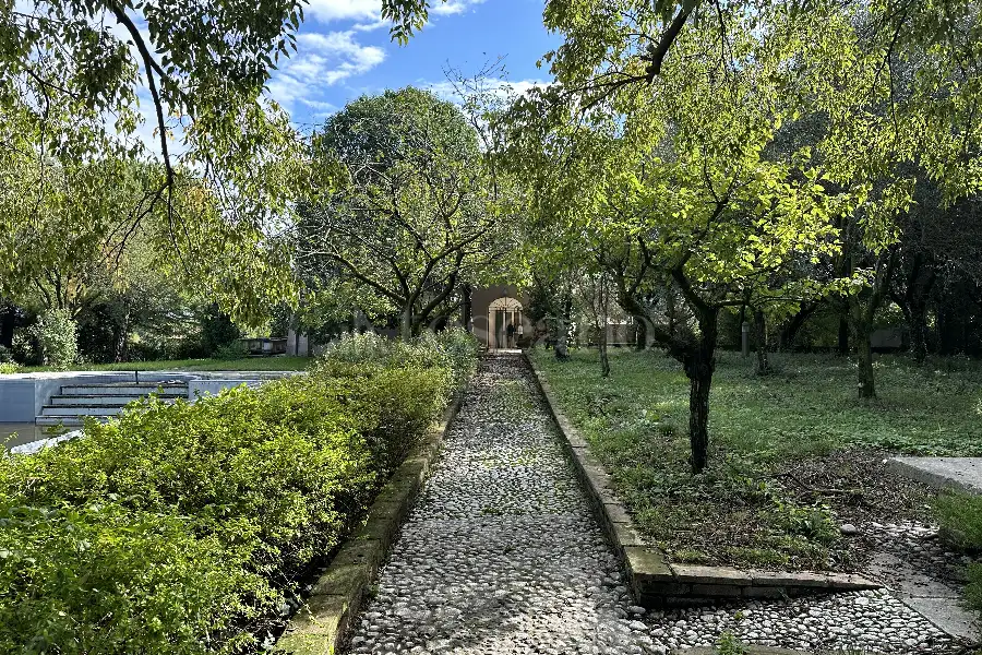 Villa in vendita di 870 mq a €729.000 (rif. 28/2024)