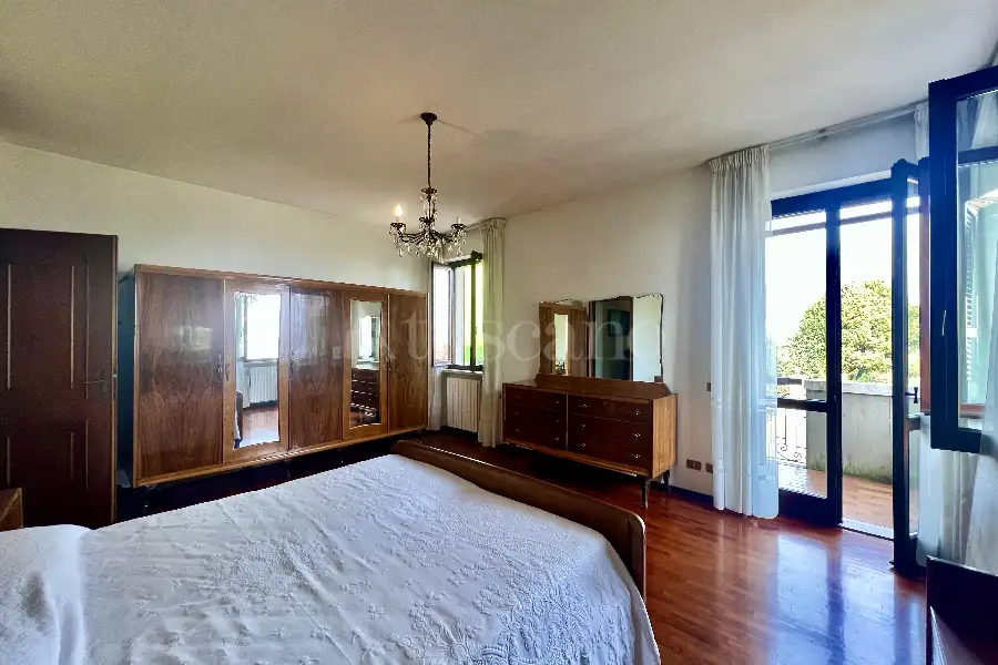 Villa in vendita di 450 mq a €950.000 (rif. 14/2025)