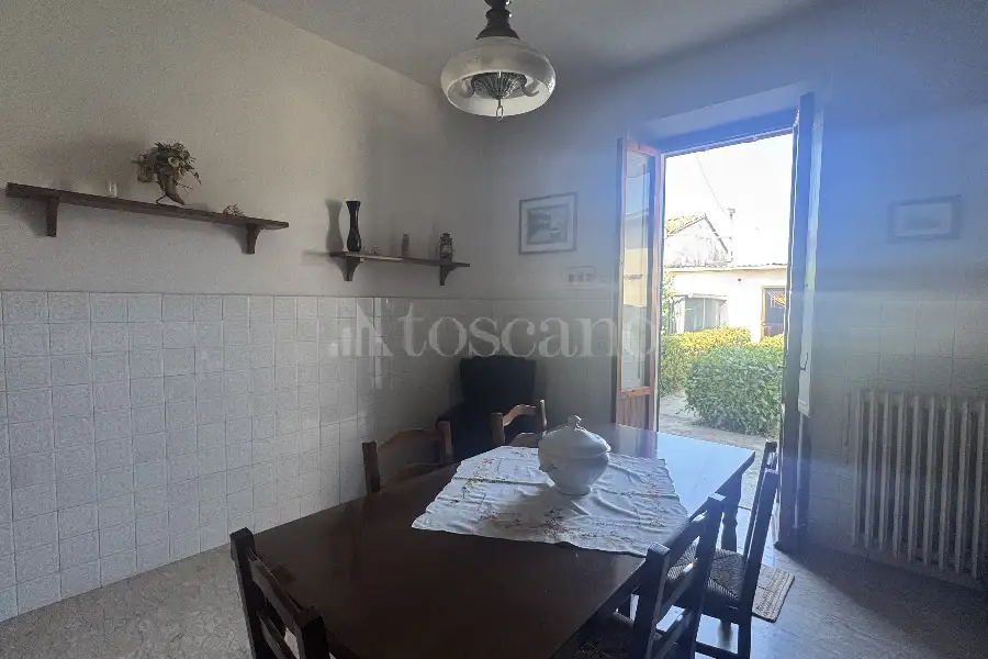 Casa Indipendente in vendita di 288 mq a €600.000 (rif. 30/2026)