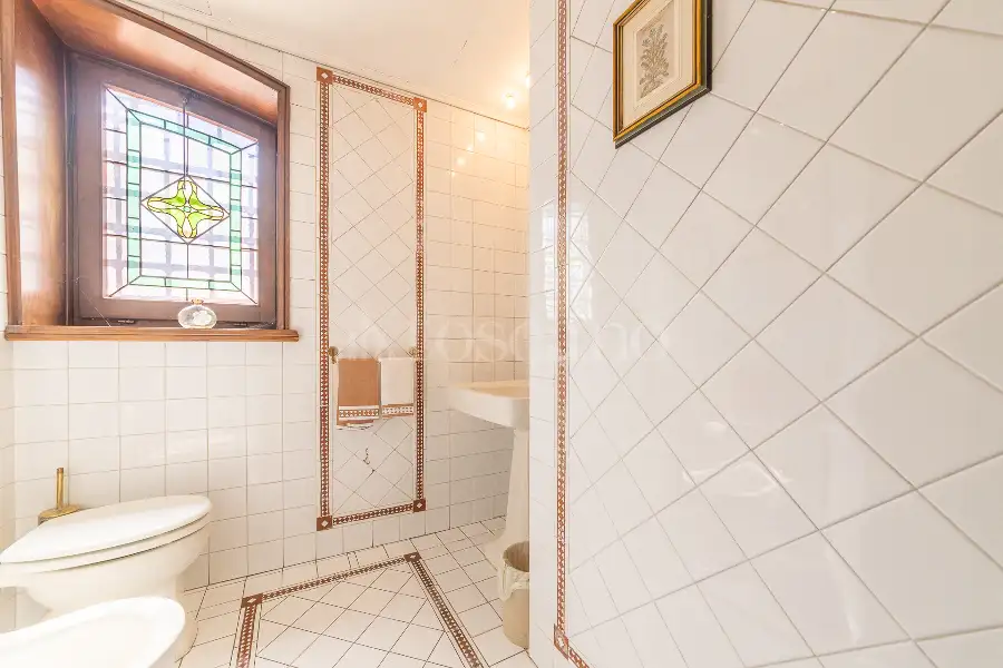 Villa in vendita di 750 mq a €1.950.000 (rif. 53/2026)