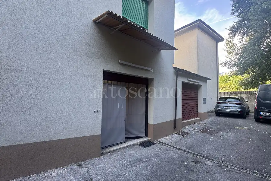 Laboratorio in vendita di 227 mq a €245.000 (rif. 29/2026)