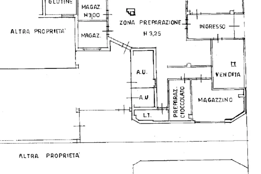 Negozio in vendita di 200 mq a €310.000 (rif. 6/2025)