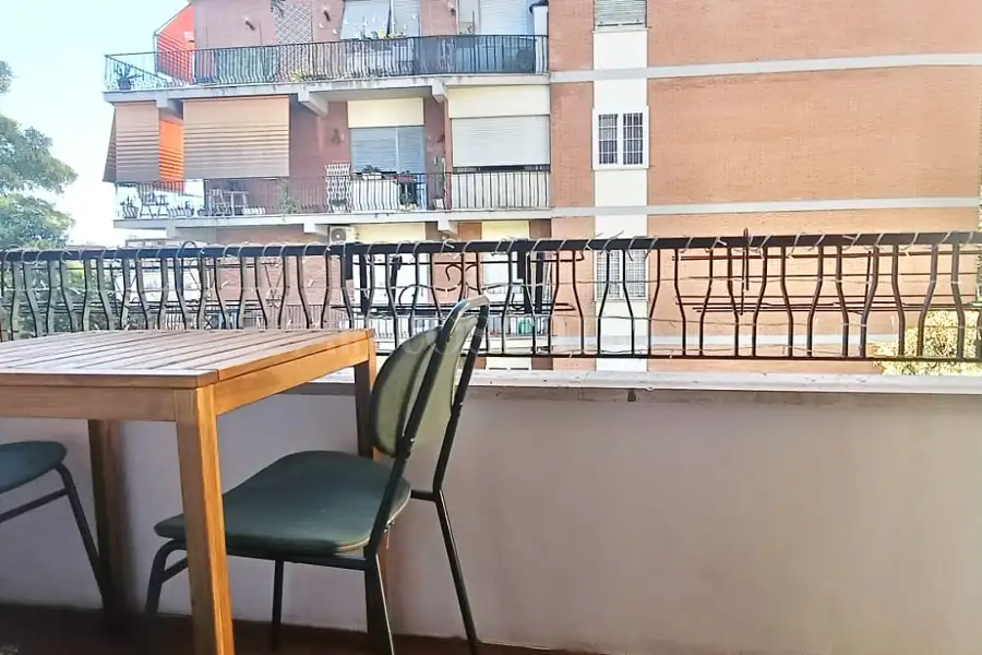 Casa in affitto di 50 mq a €1.300 (rif. 31/2026)