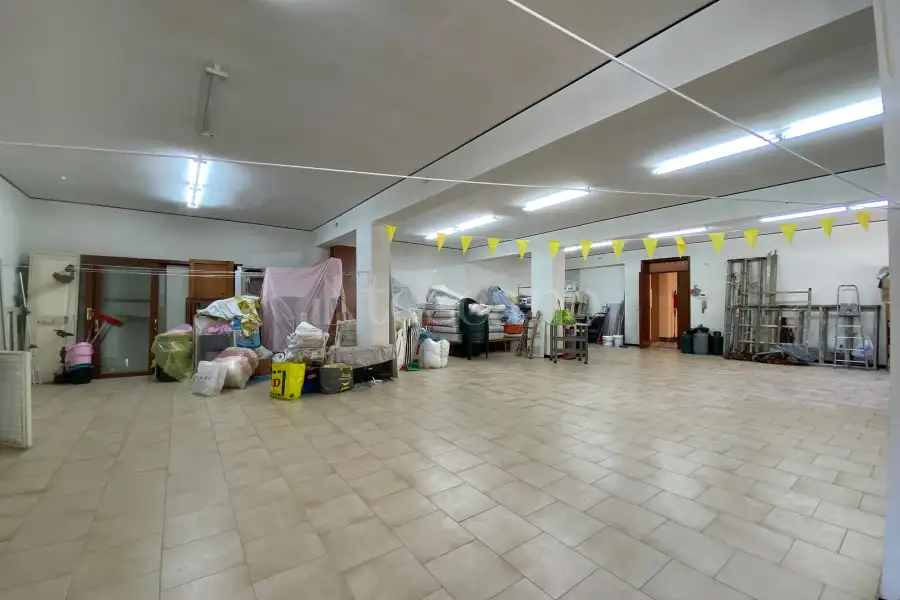 Magazzino in vendita di 146 mq a €85.000 (rif. 67/2026)