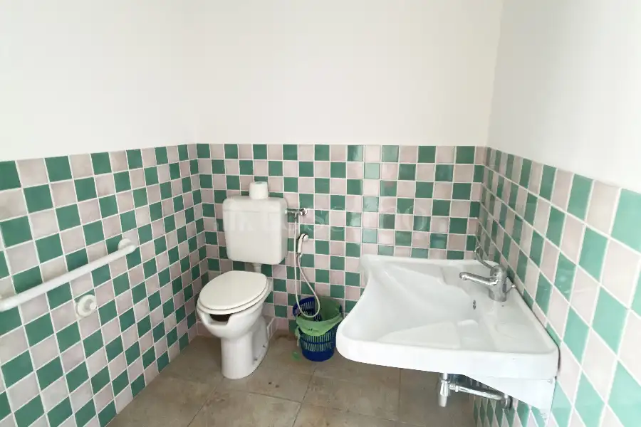 Ufficio in vendita di 175 mq a €395.000 (rif. 36/2026)