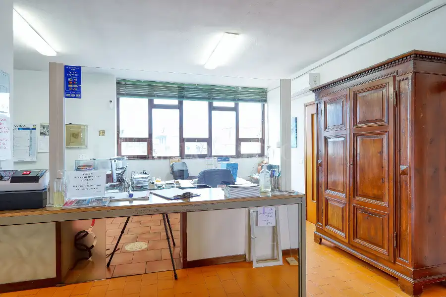 Capannone in vendita di 1.750 mq a €1.100.000 (rif. 135/2026)