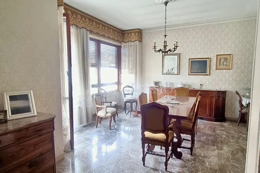 Attico in vendita di 160 mq a €198.000 (rif. 49/2025)