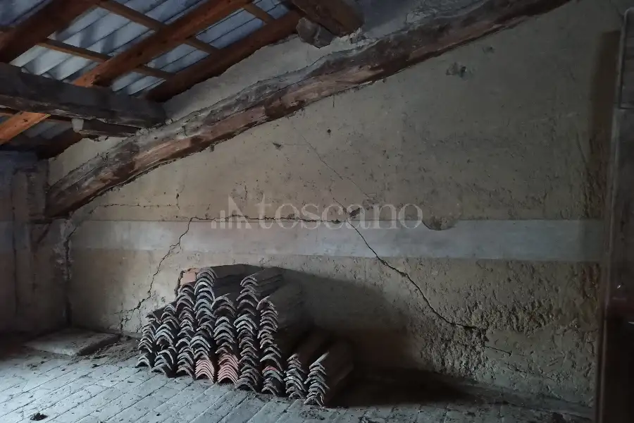 Casa Indipendente in vendita di 100 mq a €35.000 (rif. 7/2026)