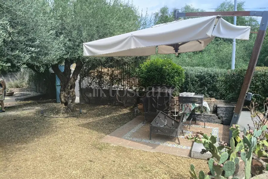 Villa in vendita di 226 mq a €420.000 (rif. 145/2026)
