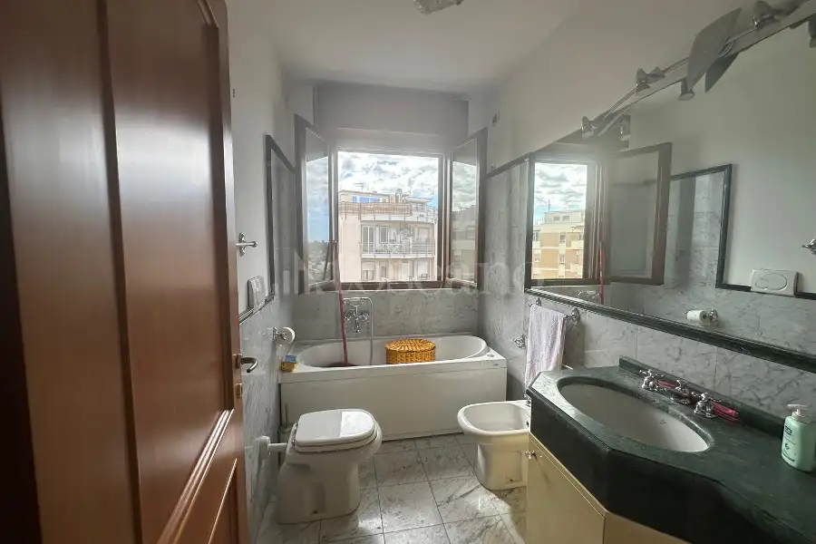 Attico in vendita di 90 mq a €369.000 (rif. 56/2026)