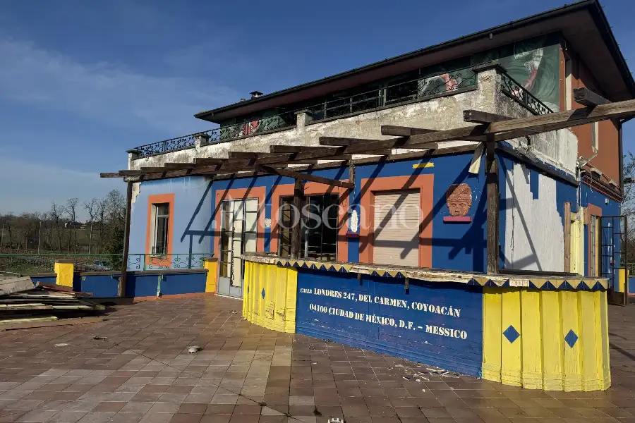 Negozio in vendita di 1000 mq a €380,000 (rif. TS0316VE)