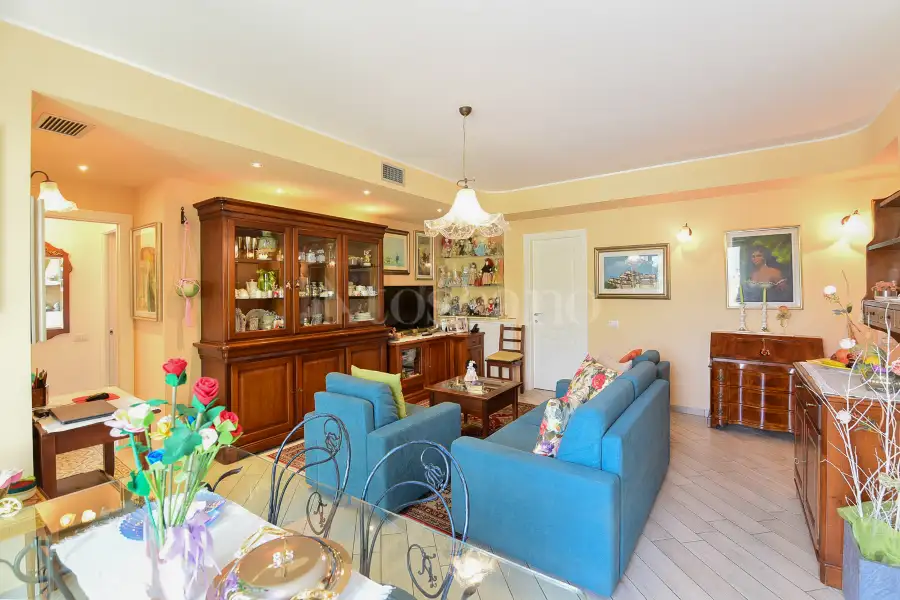 Attico in vendita di 150 mq a €340.000 (rif. 21/2025)