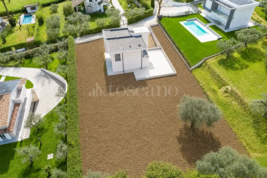 Villa in vendita di 350 mq a €1.100.000 (rif. 26/2025)