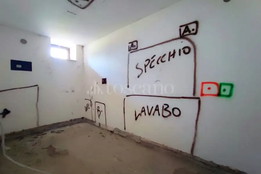 Villa in vendita di 250 mq a €240.000 (rif. 18/2026)