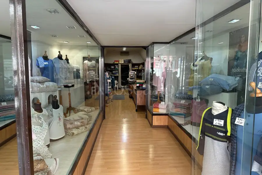 Negozio in vendita di 91 mq a €165.000 (rif. 47/2025)