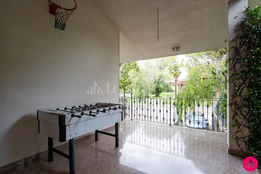 Villino a Schiera in vendita di 228 mq a €395.000 (rif. 177/2026)