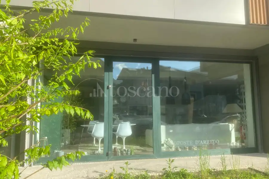Negozio in vendita di 480 mq a €760.000 (rif. 15/2025)