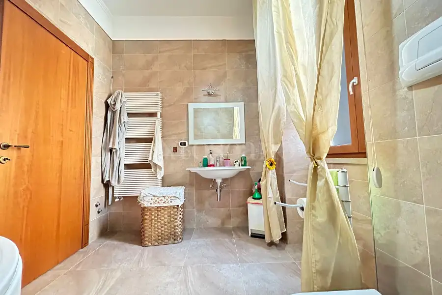 Casa Indipendente in vendita di 200 mq a €250.000 (rif. 54/2024)