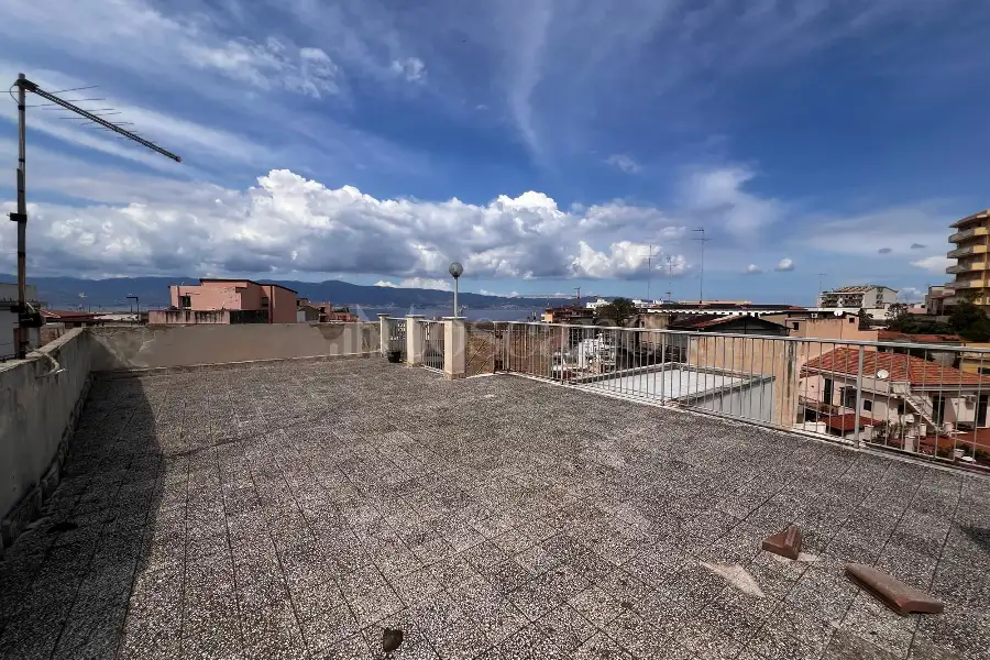Casa Indipendente in vendita di 270 mq a €210.000 (rif. 37/2026)