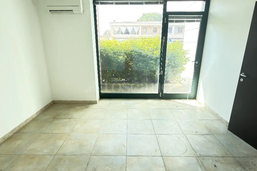 Ufficio in vendita di 175 mq a €395.000 (rif. 36/2026)