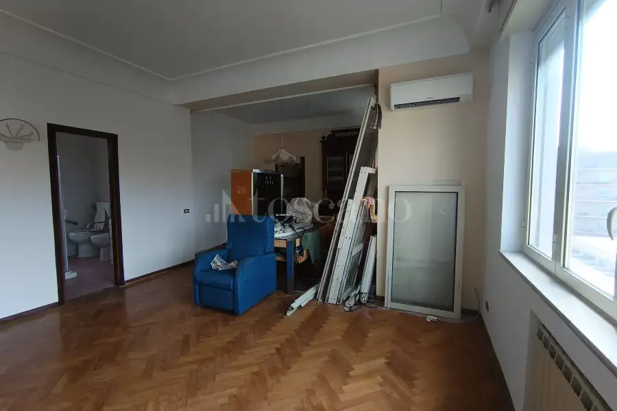 Casa in vendita di 232 mq a €198.000 (rif. 25/2026)