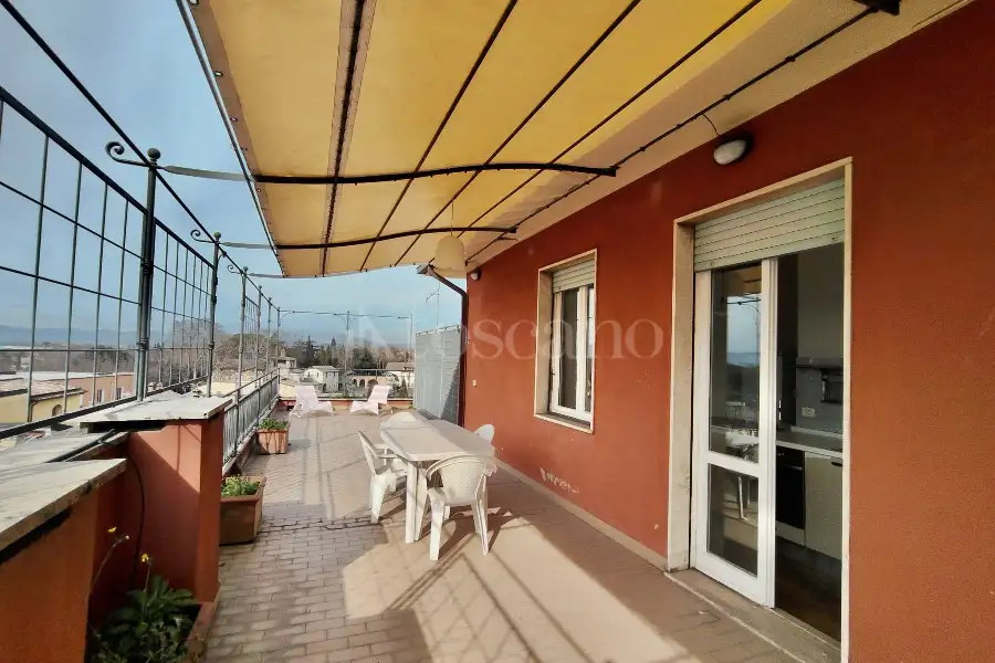 Attico in vendita di 100 mq a €214.000 (rif. 8/2026)