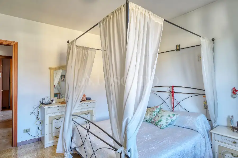Casa in vendita di 223 mq a €330.000 (rif. 102/2026)