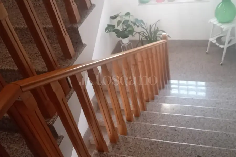 Casa Indipendente in vendita di 250 mq a €500.000 (rif. 106/2026)