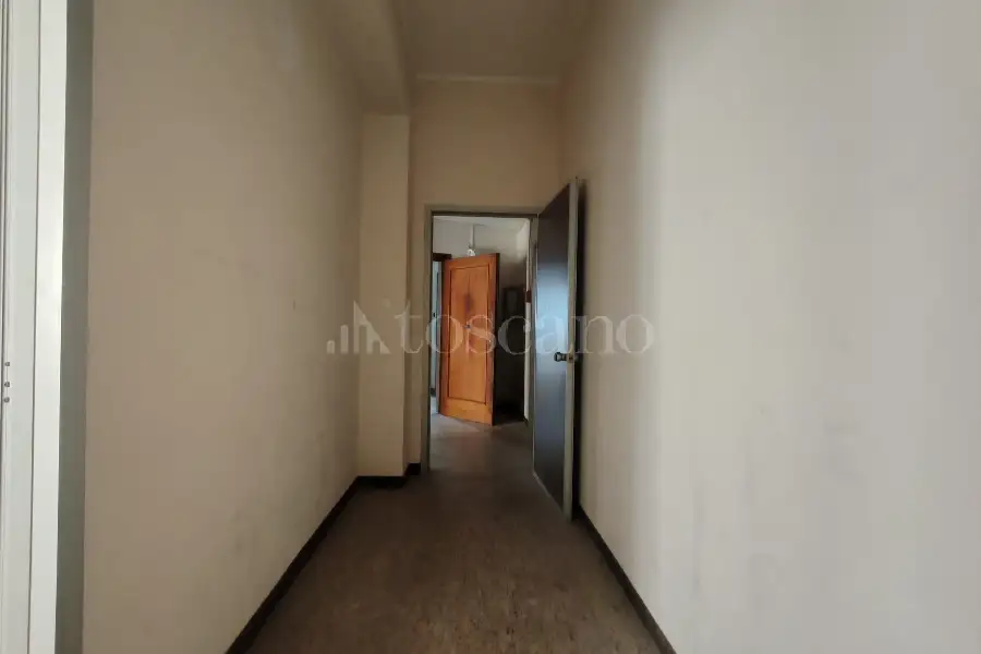 Palazzo in vendita di 800 mq a €1.300.000 (rif. 25/2026)