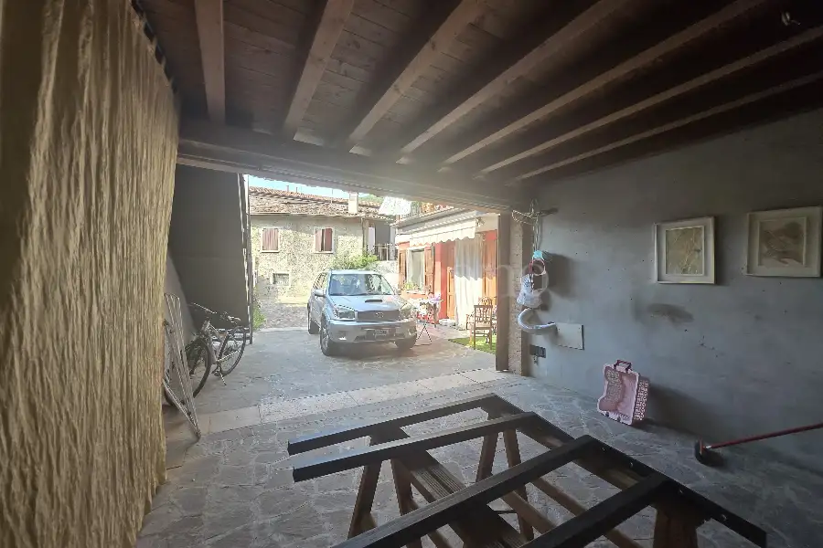 Casa Indipendente in vendita di 410 mq a €615.000 (rif. 40/2025)